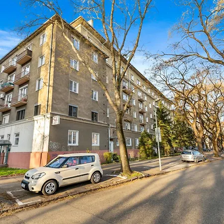 Apartmán Lam Retro Bratislava