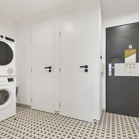 Lam Retro 布拉迪斯拉发