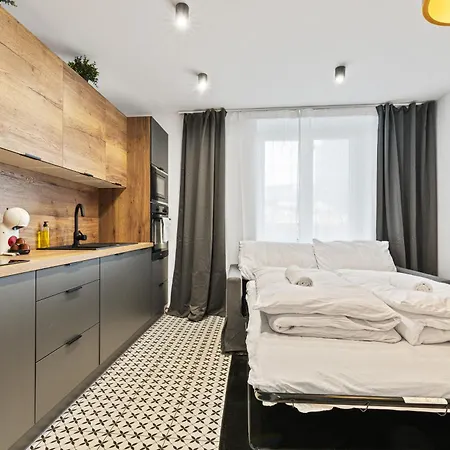 Lam Retro 布拉迪斯拉发